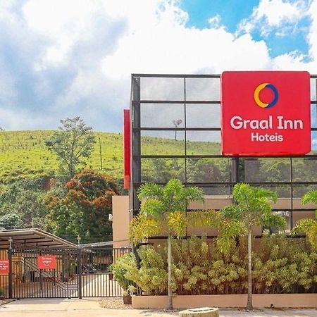 Hotel Graal Inn Келуз Екстериор снимка