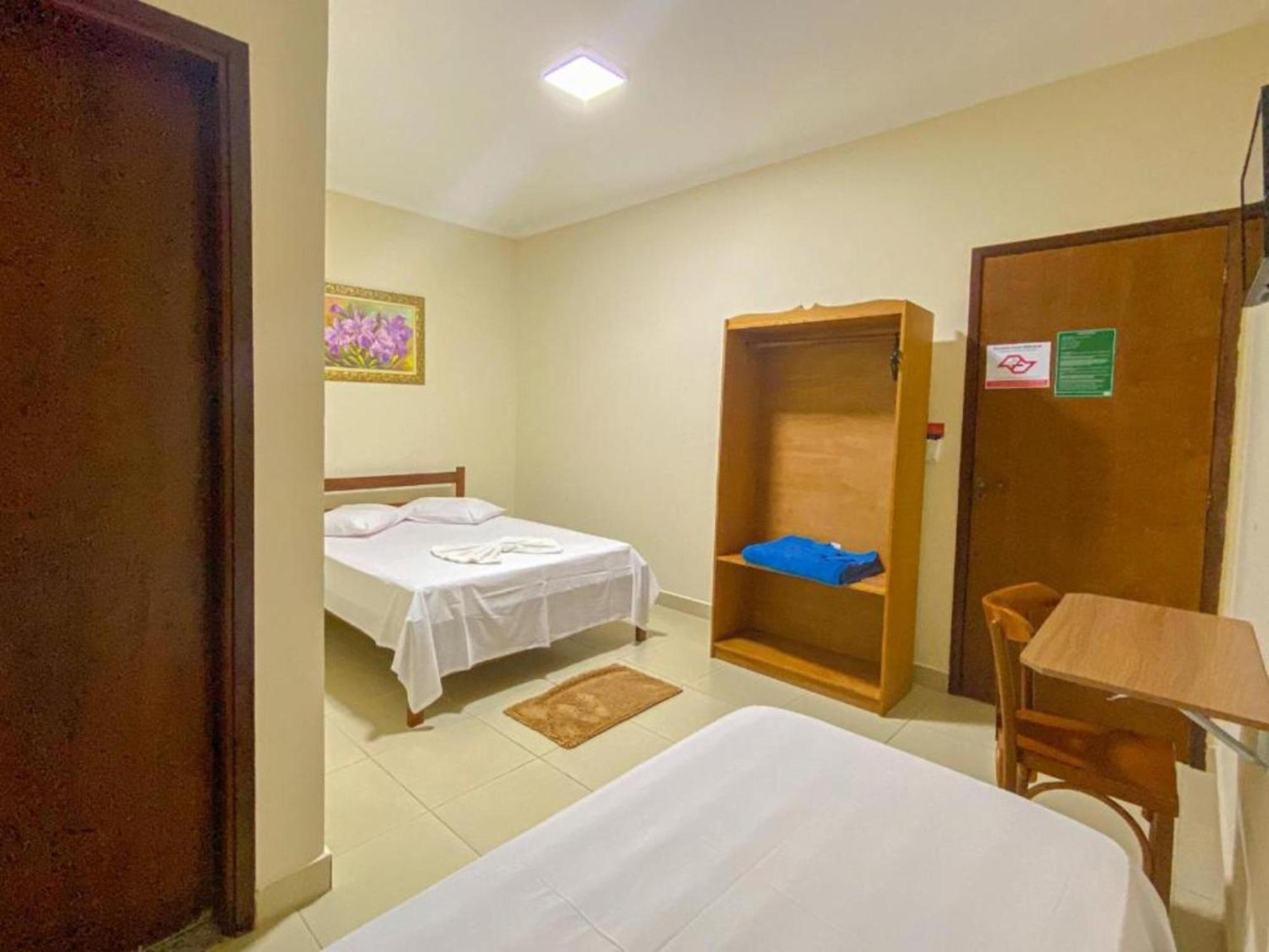 Hotel Graal Inn Келуз Екстериор снимка